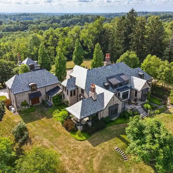 EXQUISITE EUROPEAN STYLE COUNTRY ESTATE