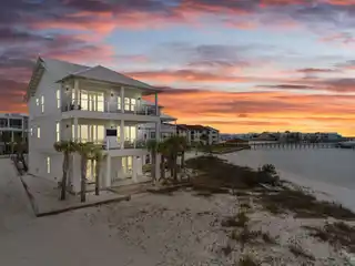 Exceptional Navarre Beach Retreat