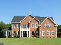 IMPRESSIVE ESTATE HOME MARKED BY EXCEPTIONAL QUALITY
