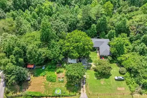 Lovely Property of Nearly Six Acres