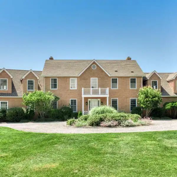 A PENINSULA IN THE ESTATE SECTION OF EAST HAMPTON