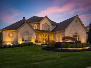 Golf Course Luxury with Designer Indoor-Outdoor Living