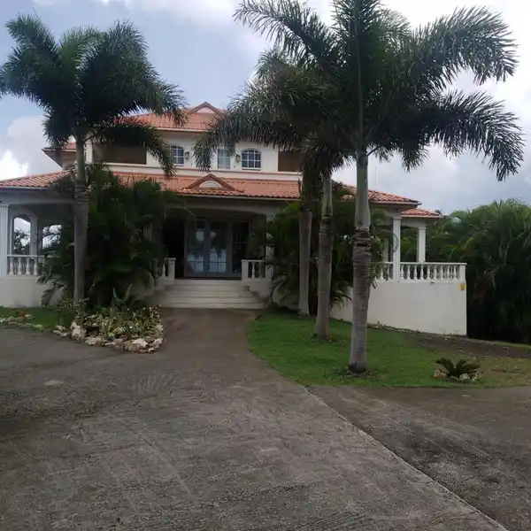 BELLA VISTA