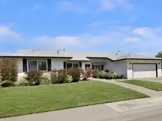 Modern Farmhouse in Sierra Oaks