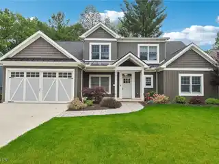 Modern Elegance with Everyday Comfort