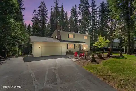 Charming Farmhouse on Private 2+ Acre Haven