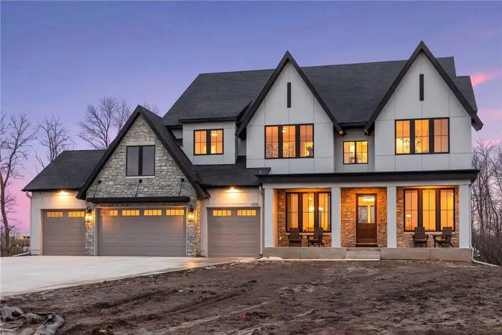 Beautiful New Construction in Weston Woods