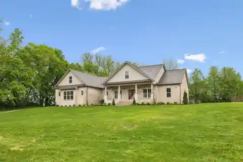 Discover Luxury Living in This Newly Constructed Home