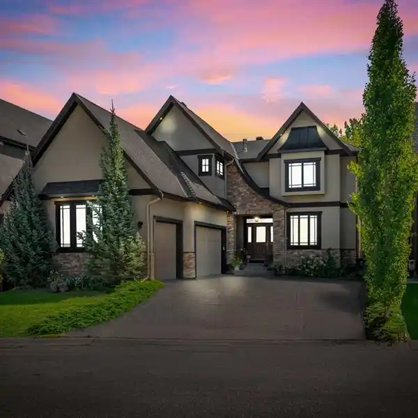 REFINED FORMER SHOW HOME