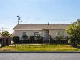 Well-maintained Single-story Home