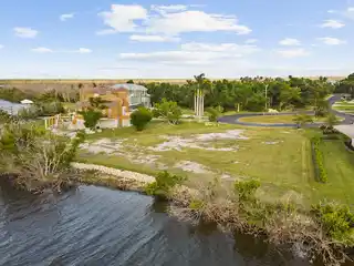 Rare Galt Island Property