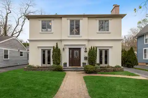 Sunlit Traditional Home with Spacious Family Areas