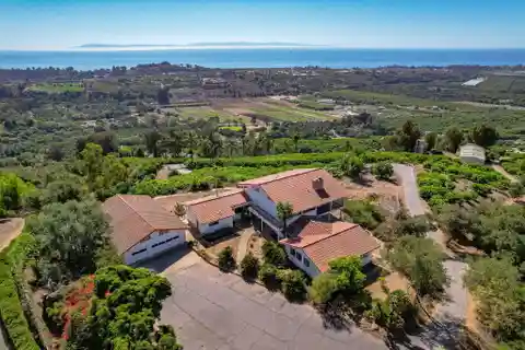Panoramic Oceanview Ranch with Expansive Acreage