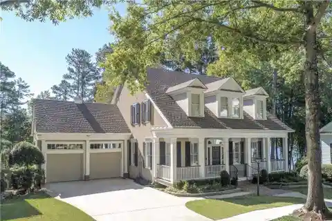 Lakefront Living in Captivating North Cove