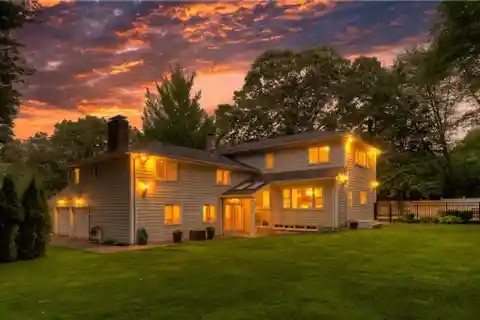Wonderful Primrose Estate