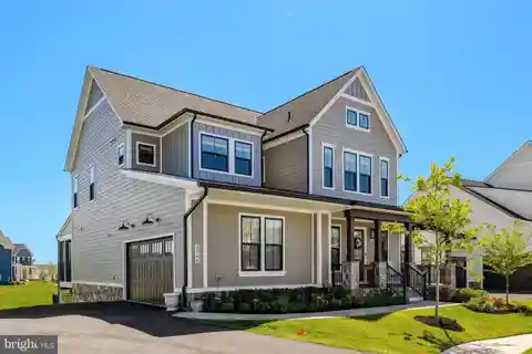 Elegant Hartland Home with Scenic Screened Porch