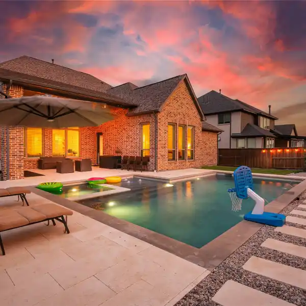 CUSTOM STUNNER WITH POOL IN WINDSONG RANCH