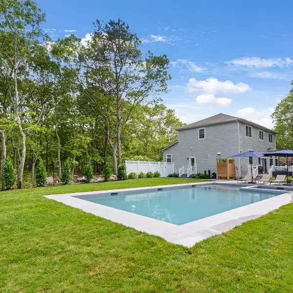 THE PERFECT SUMMER RENTAL