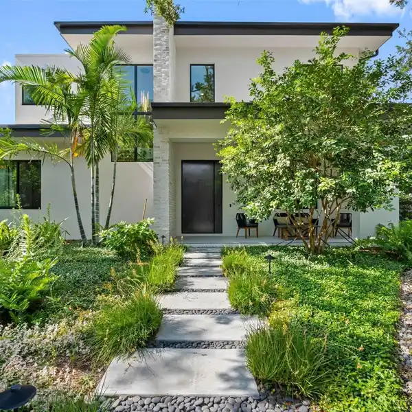 GORGEOUS HOME IN OLD NORTHEAST