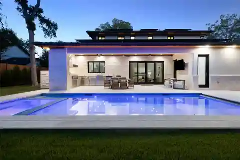 Rare Find in Northwest Hills