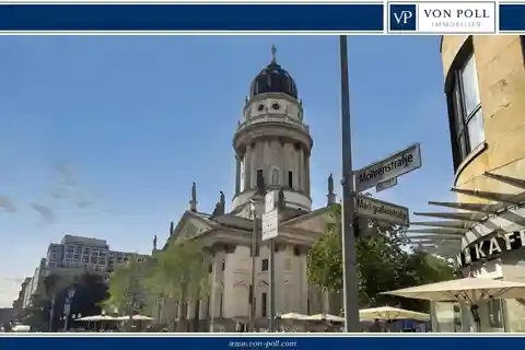 Living with History and Flair