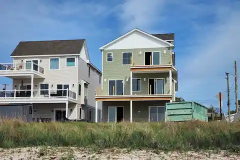 Beautiful New Construction with Breathtaking Shore Views
