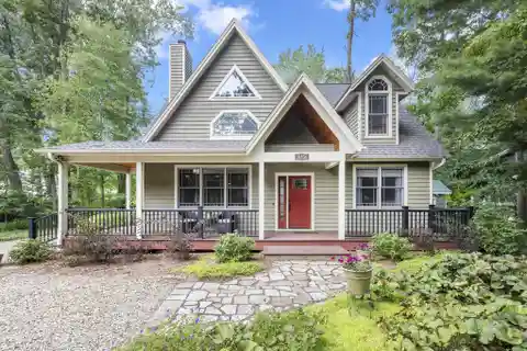 Charming Coastal Retreat with Deeded Beach Access