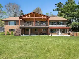 Stunning Ranch with Panoramic Lake Views