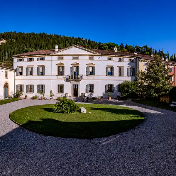 VILLA OF THE PERIOD IN VALPOLICELLA