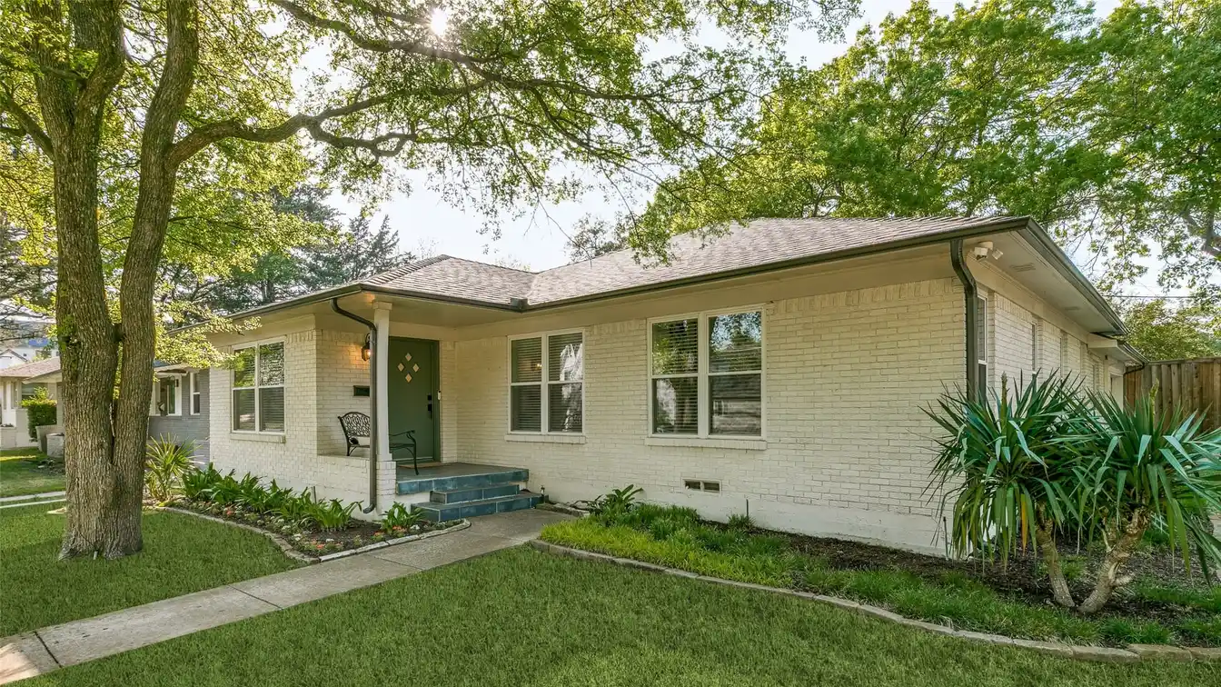 Beautifully Remodeled Ranch in Lakewood