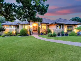 One of the Most Unique Single-Story Homes in Flintrock Falls