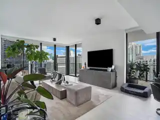 Luxury Living in Brickell Flatiron