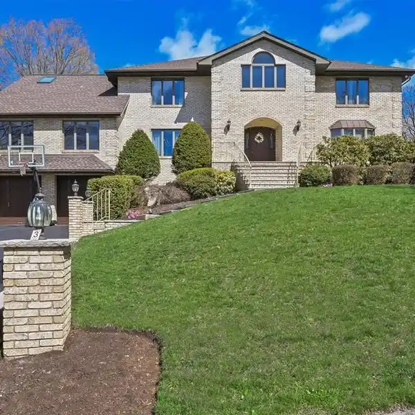 EXCEPTIONAL CENTER HALL COLONIAL
