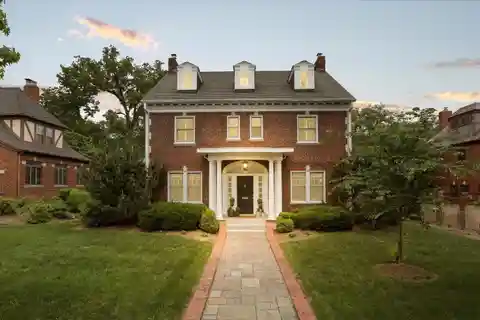 Crestwood Classic with Modern Luxury Touches
