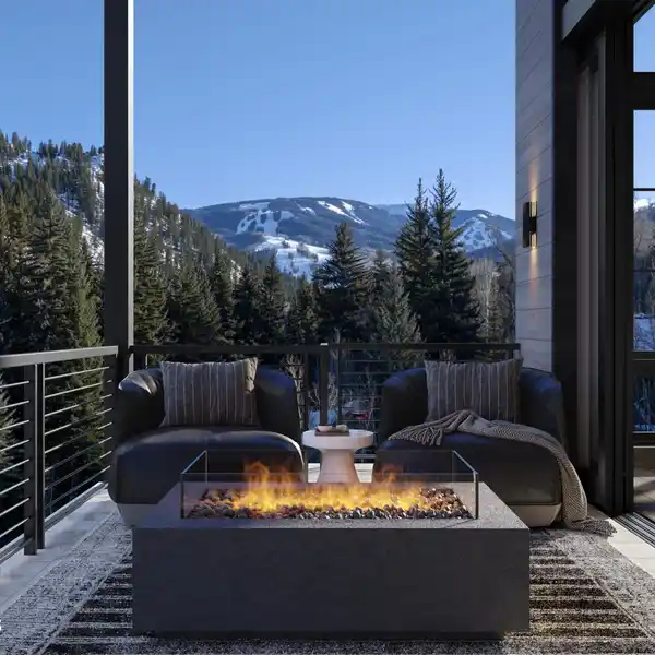 DUPLEX RESIDENCE IN ARCADIAN ON BEAVER CREEK