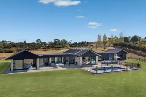 Luxury Living in a Countryside Setting