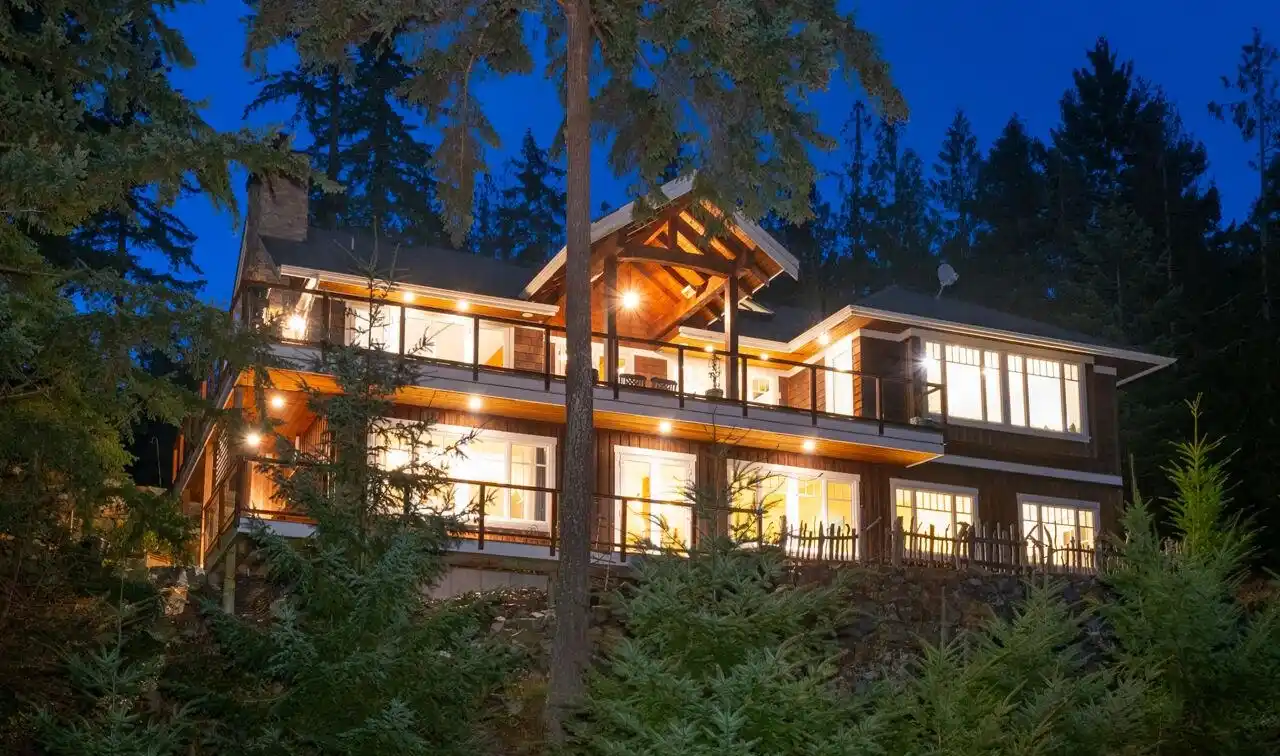 Gorgeous Home on a Private Acre-plus