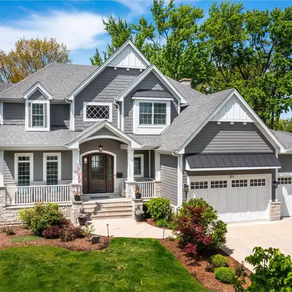 GORGEOUS HOME IN DESIRABLE WEST HIGHLANDS