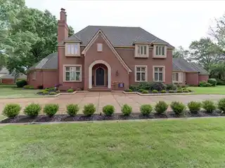 Spacious Home on over an Acre in the Highlands