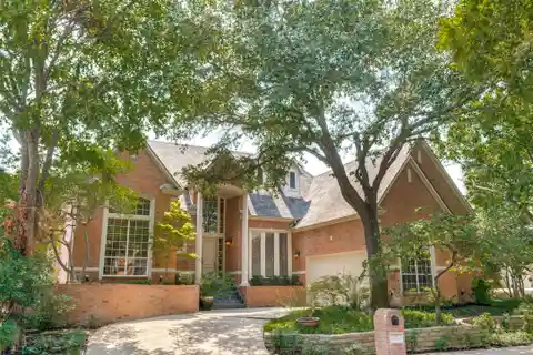 Charming Hillcrest Home with Privacy and Comfort