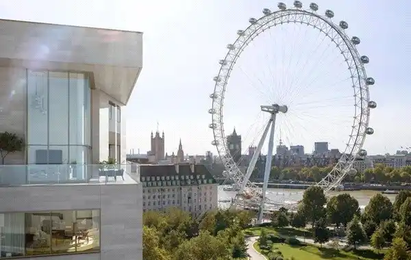 NEW SUB PENTHOUSE WITH AMAZING VIEWS