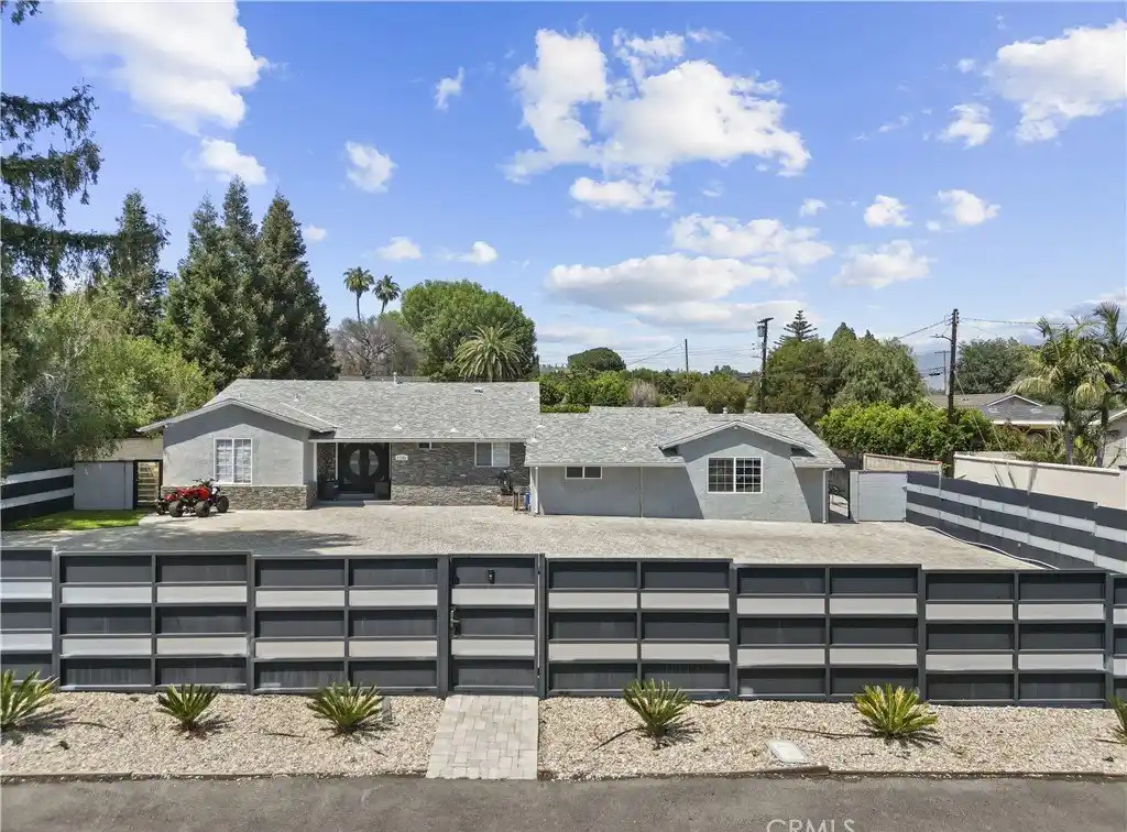 Beautifully Updated Home in Granada Hills