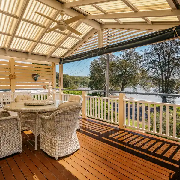 RARE OPPORTUNITY IN THE HEART OF CHARMING KILLCARE