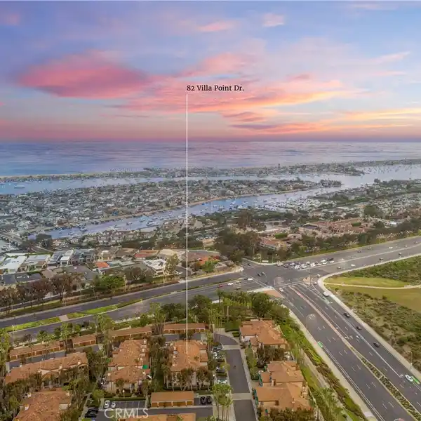 BEAUTIFUL VILLA POINT HOME