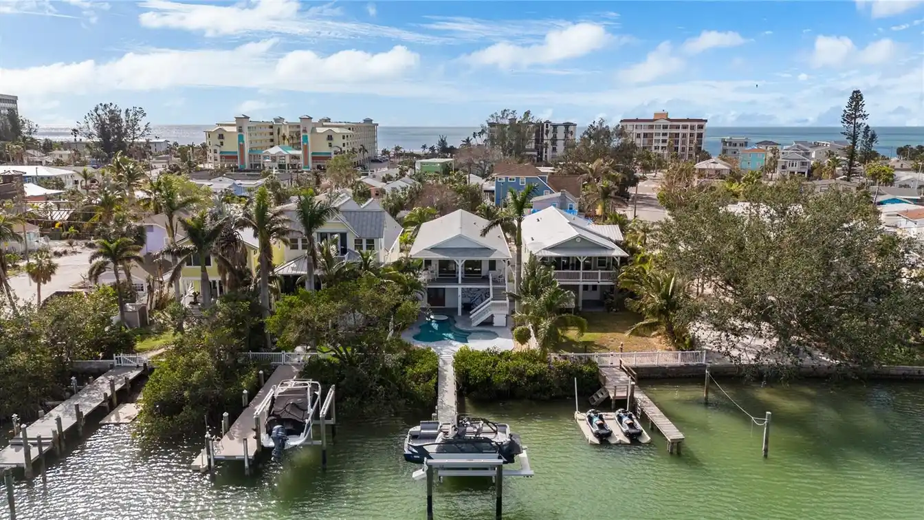 Key West Styled Waterfront Retreat