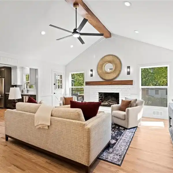 TIMELESS VILLA-STYLE RARE GEM IN LEAWOOD