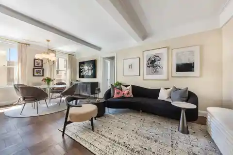 Pre-war One Bedroom Home at the Waverly