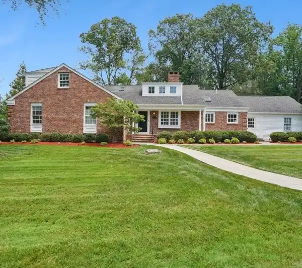 MASTERFULLY RENOVATED HOME IN IDEAL LOCATION