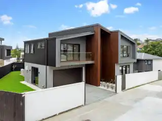 Brand New Home Blending Luxury and Practicality