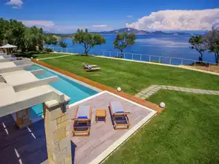 Breathtaking Villa with Panoramic Views